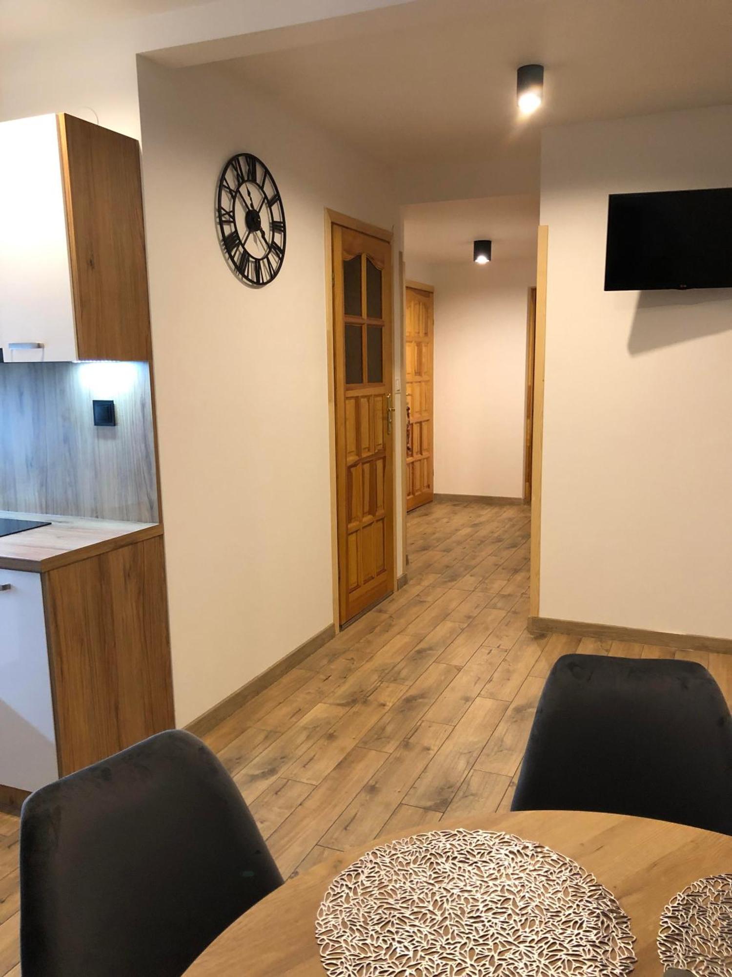 Dw Basia Pokoje I Apartament Bialka Tatrzanska Exterior foto