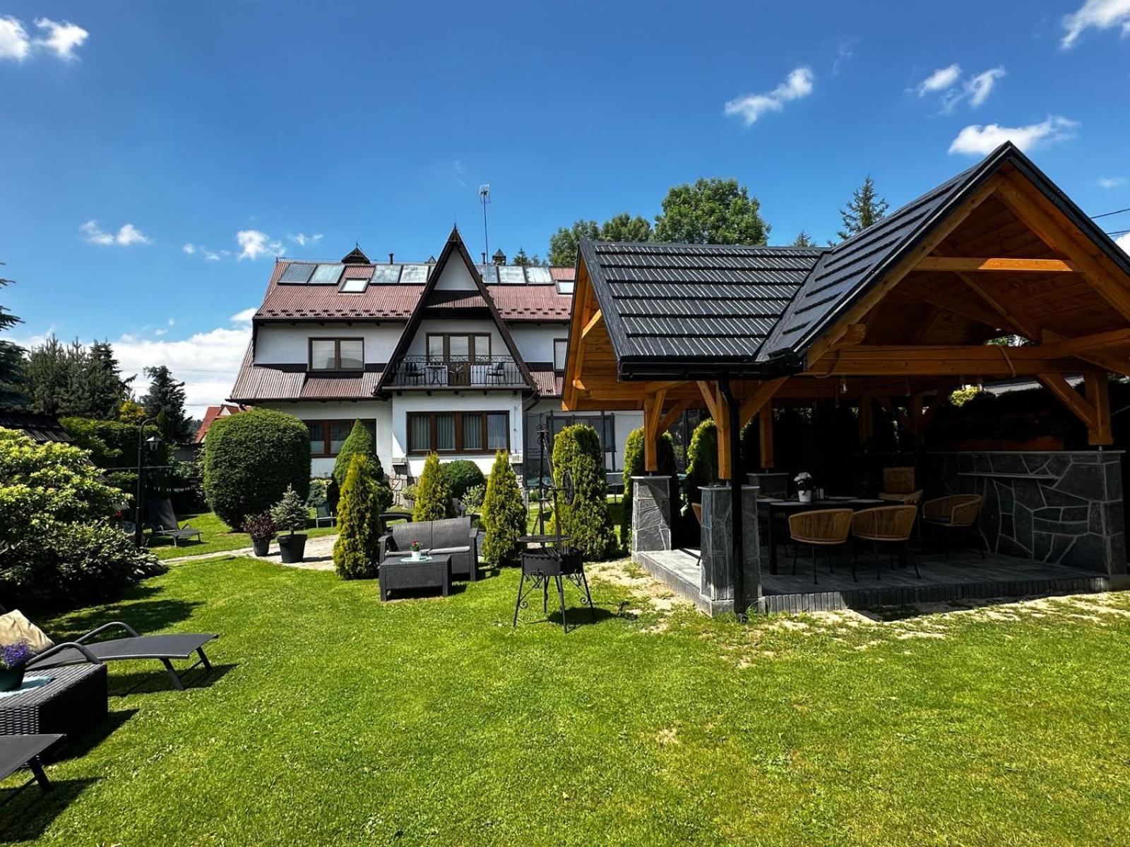 Dw Basia Pokoje I Apartament Bialka Tatrzanska Exterior foto