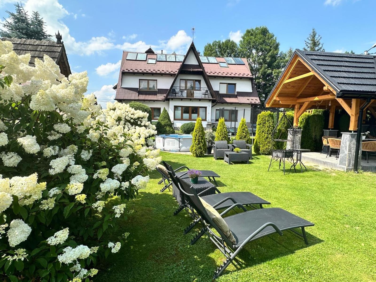 Dw Basia Pokoje I Apartament Bialka Tatrzanska Exterior foto